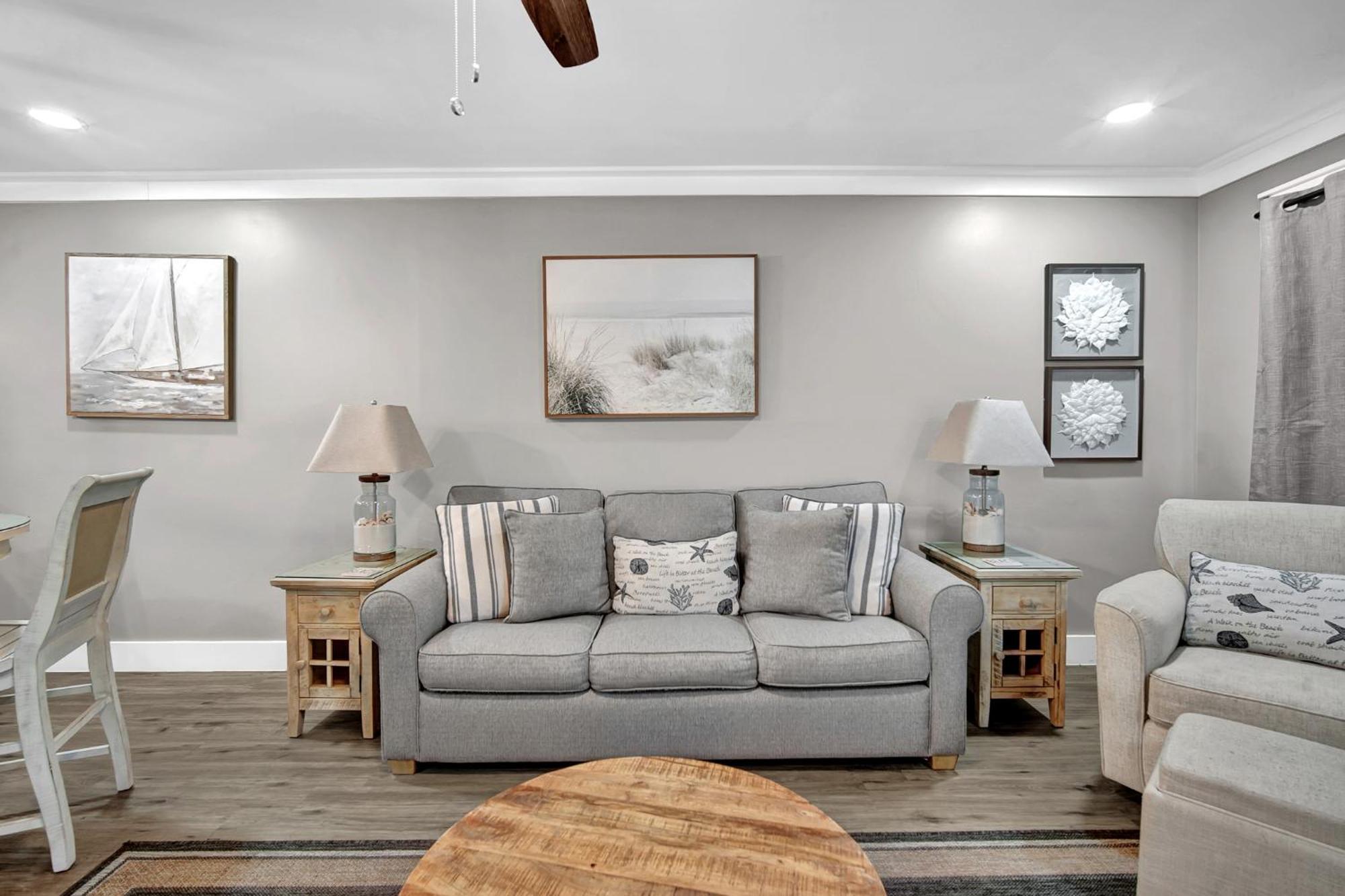 Edgewater At Cozy Getaway! *